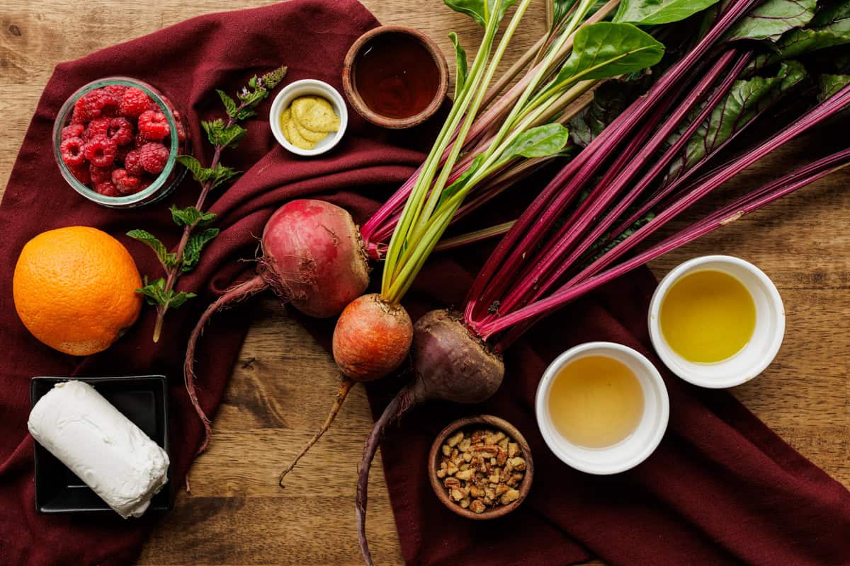 roasted beet salad ingredients.